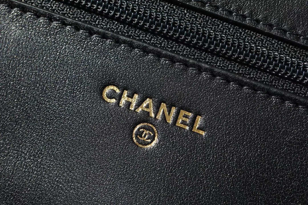Chanel Woc C19 Handbag Woman’s Lock Gold Black 19 cm product view 5