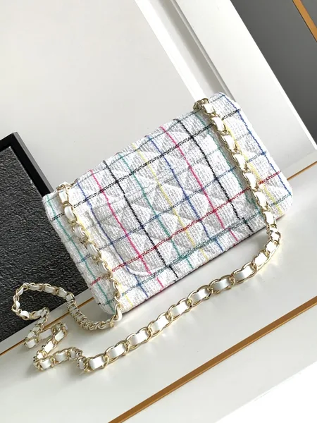 Chanel Medium 25 Classic Bag In Light Pink Mix Black Wool Tweed product view 7