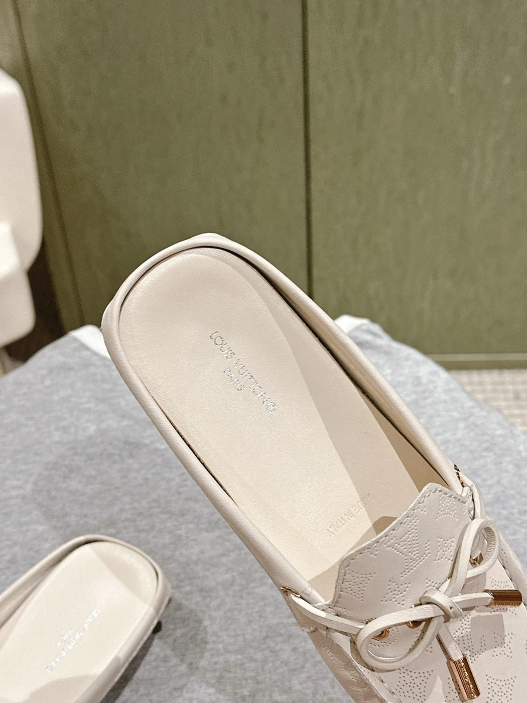 Louis Vuitton Women White Leather Mules product view 5