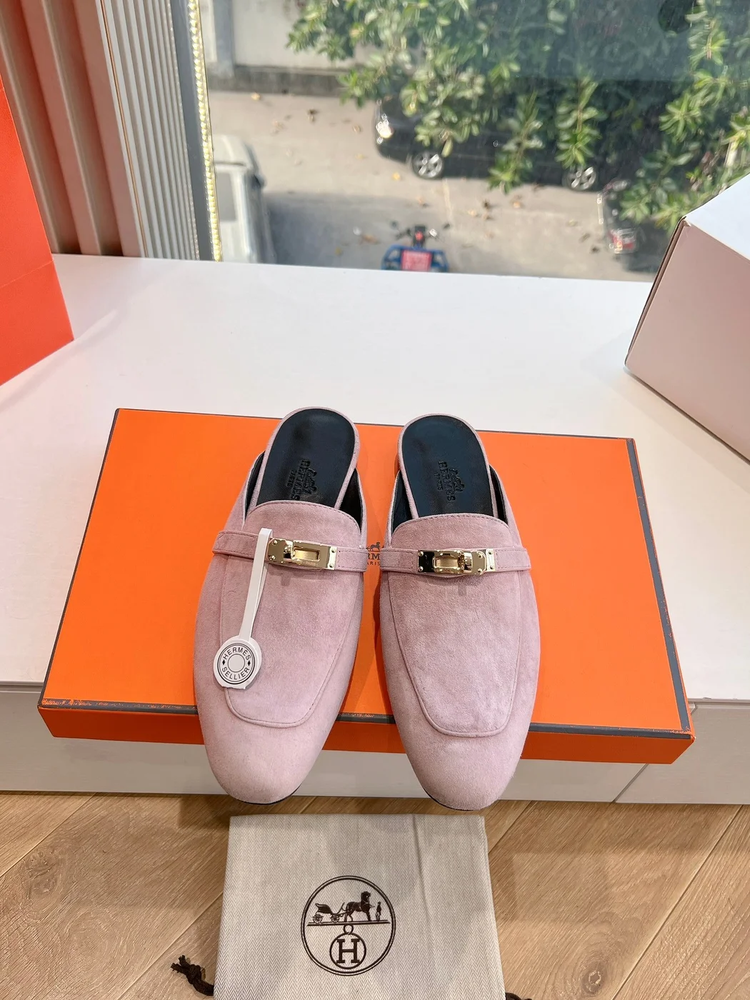Hermès Women Pink Suede Mules product view 1