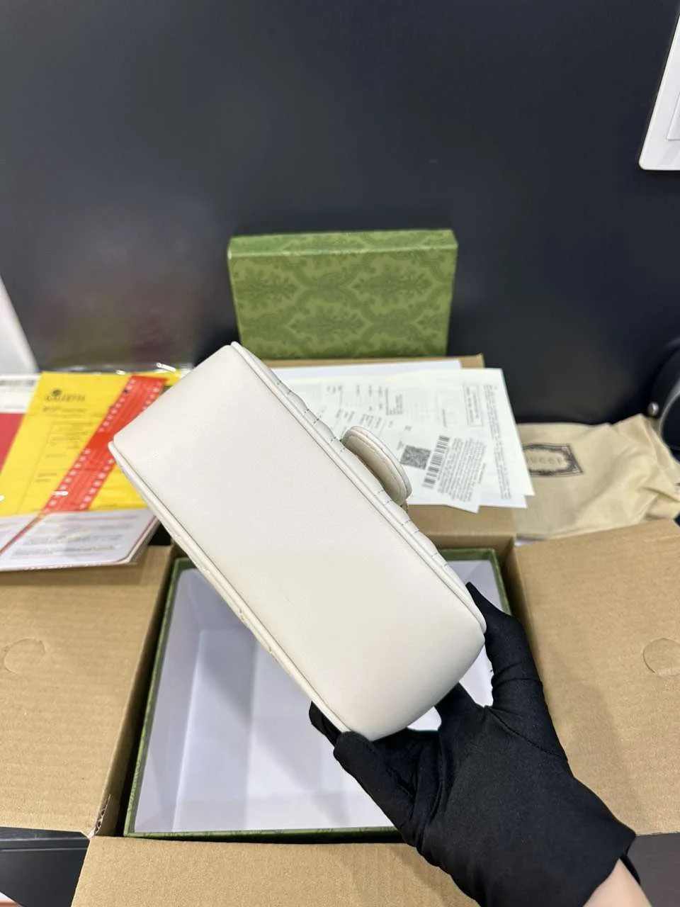 Gucci Marmont White Women’s Handbag 22 cm product view 3
