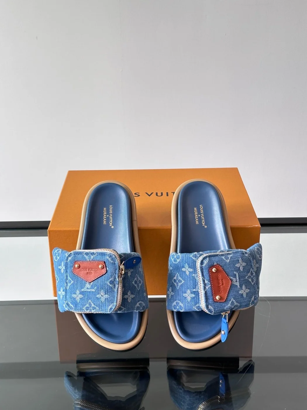 Louis Vuitton Men Blue Denim Slides product view 6