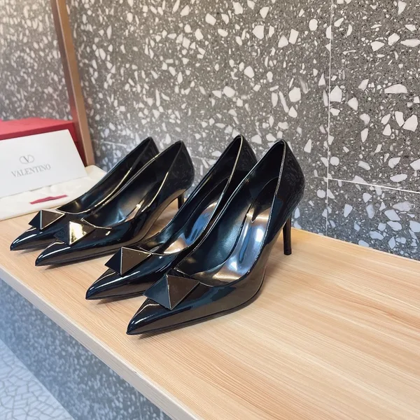 Valentino Women Black Patent Leather Pumps product view 4