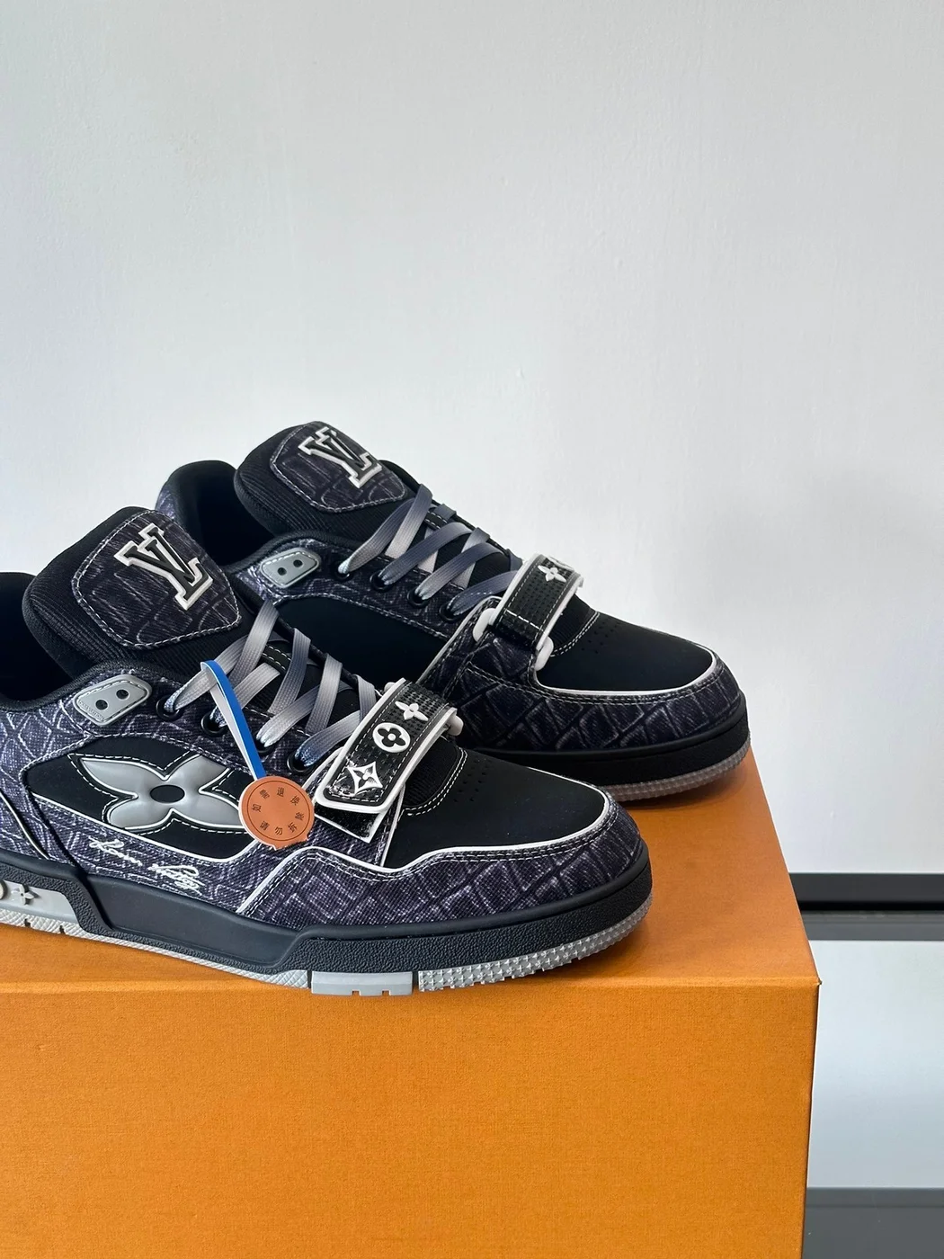 Louis Vuitton Men Black Fabric Sneakers product view 4