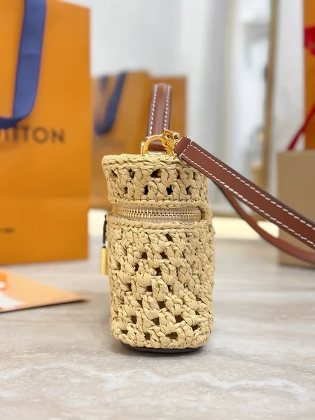 Louis Vuitton Vanity Chain Pouch in raffia product view 3