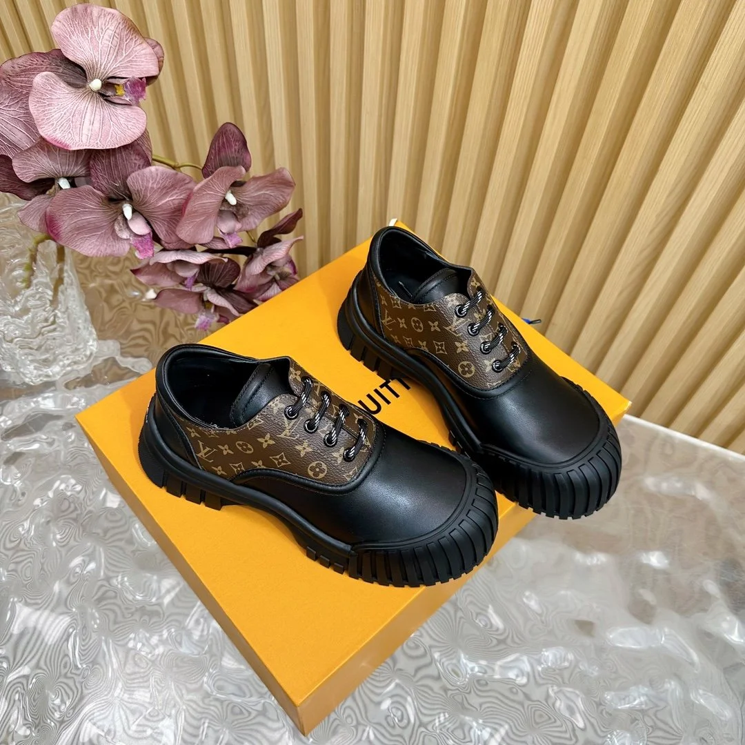 Louis Vuitton Women Black Leather Brown Patterned Sneakers product view 4