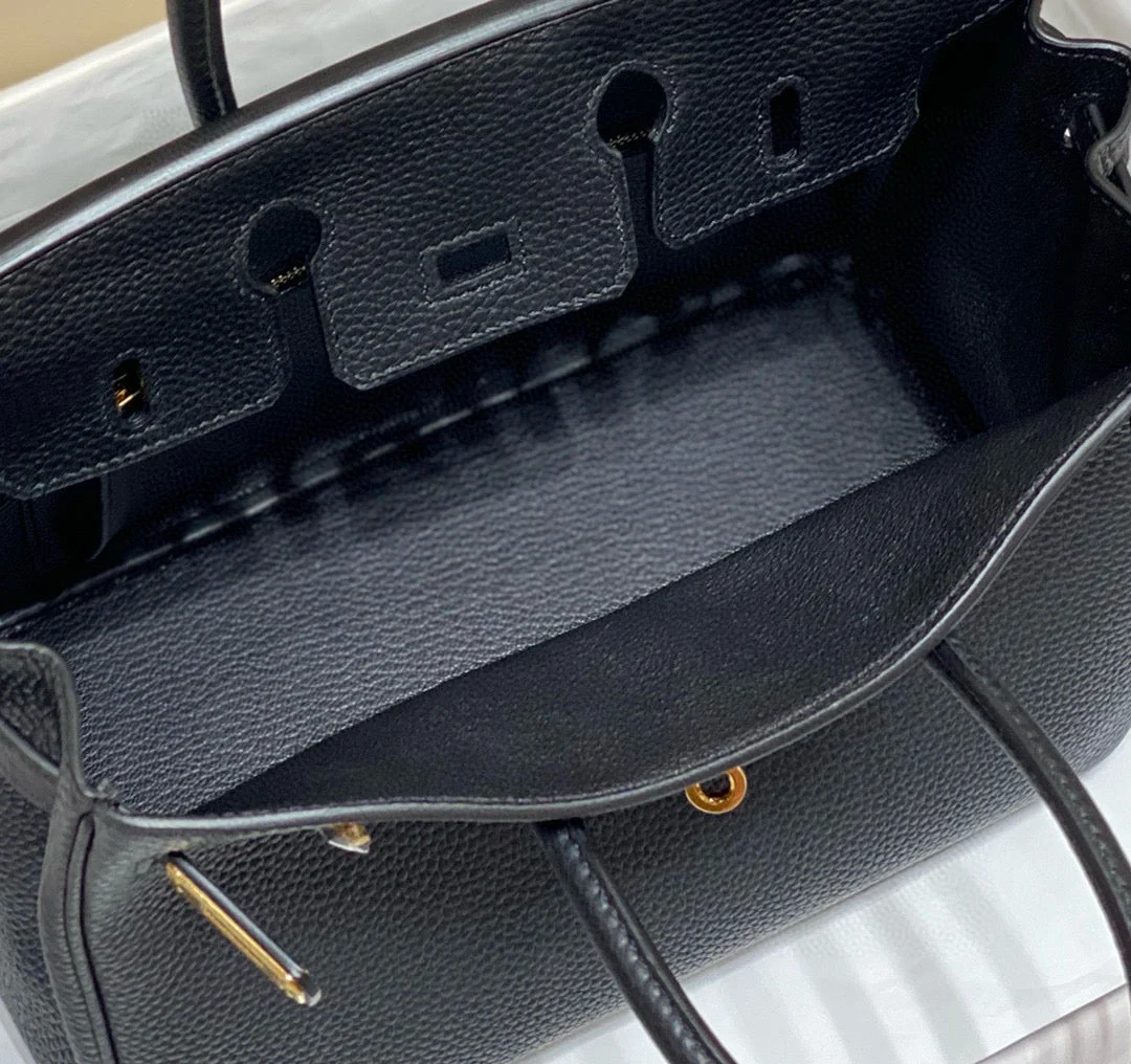 Hermès Birkin 30 cm In Black Togo Leather Gold Hardware Bag product view 9