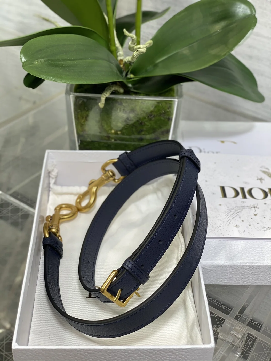 Dior Saddle Bag in blue Dior Oblique jacquard product view 6