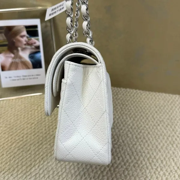 Chanel classic flap white small Bag product view 2