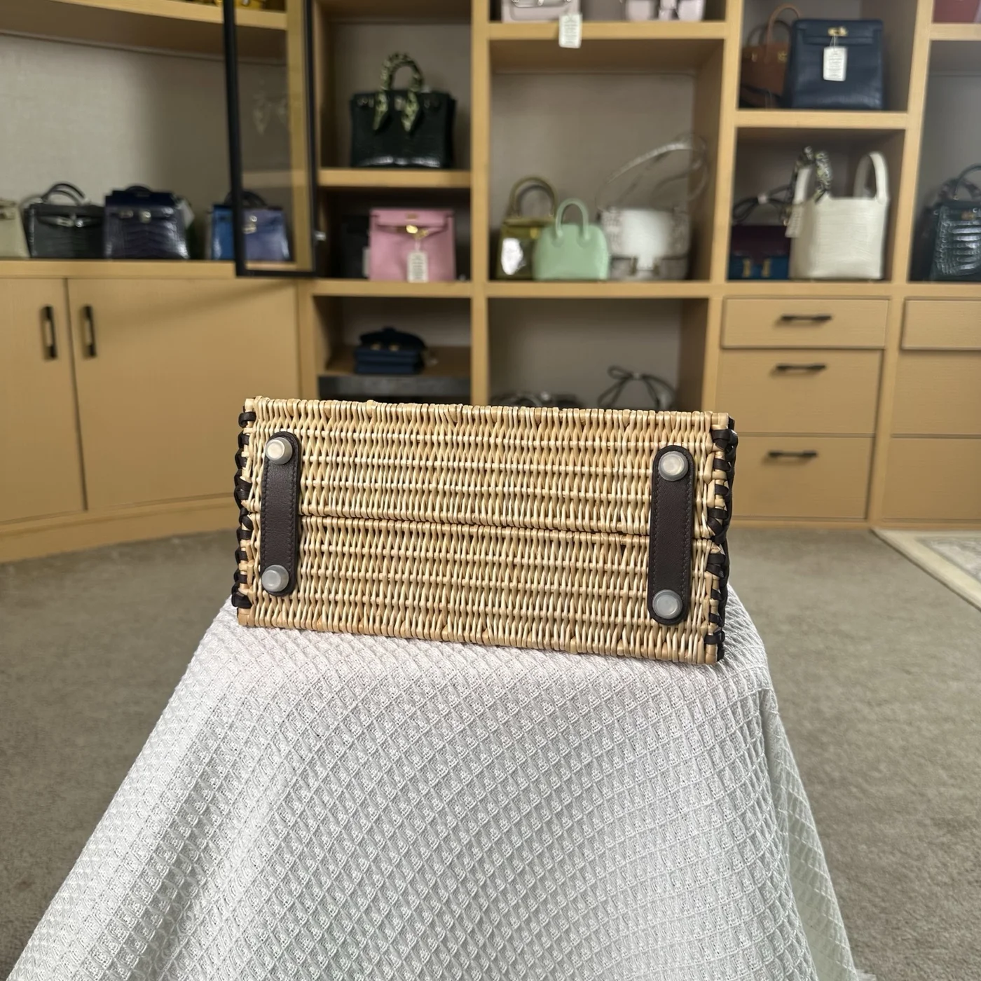 Hermès Birkin 25 cm Saddle Leather Bag product view 4