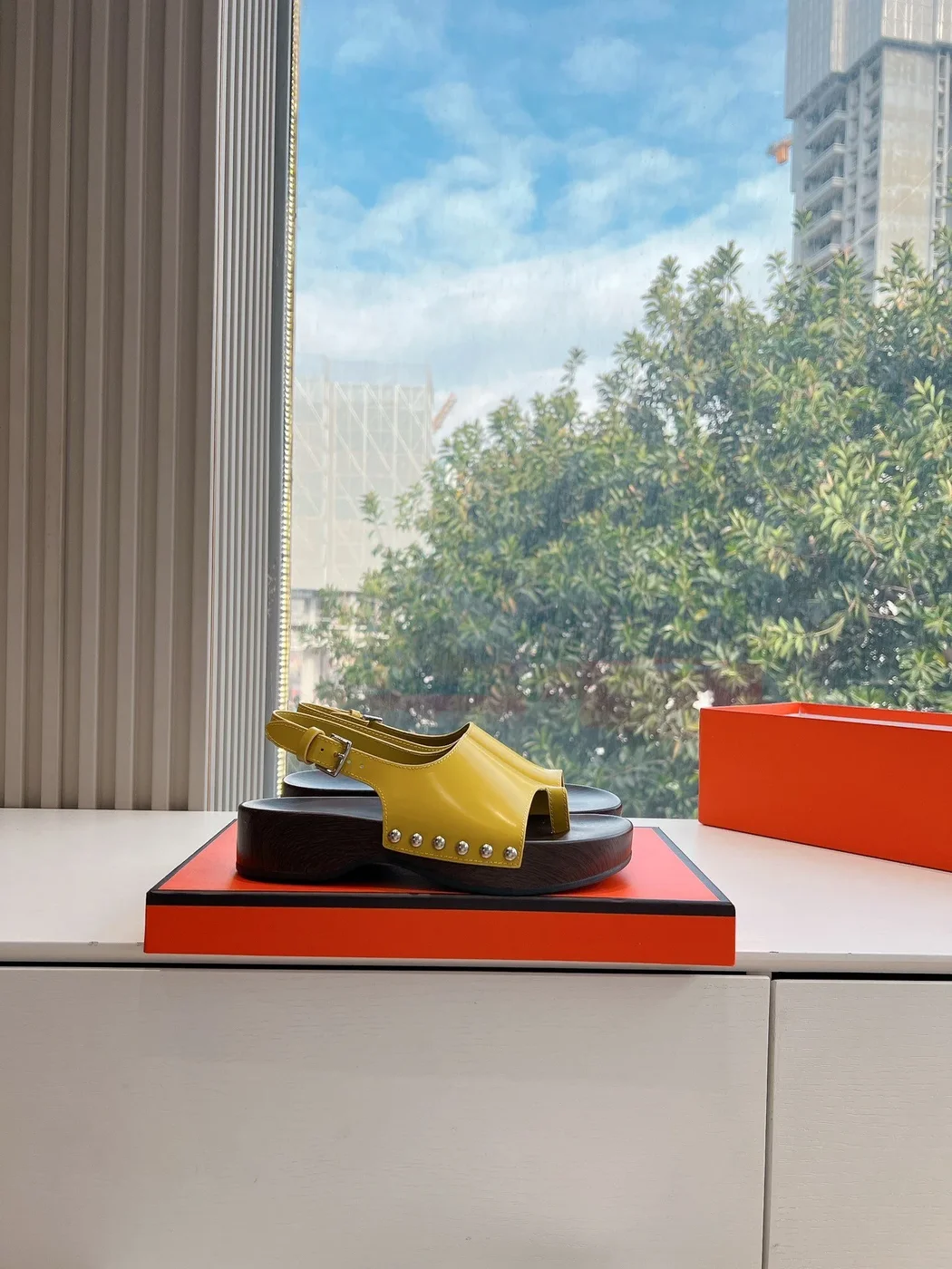 Hermès Women Yellow Leather Sandals product view 2