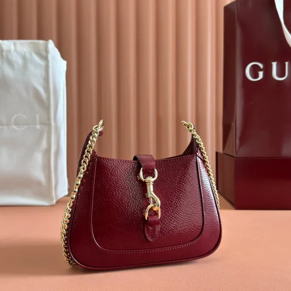 Gucci Jackie Notte Mini Bag 19 In Red Wine Cracked Lacquer Calfskin Gold Hardware product view 1