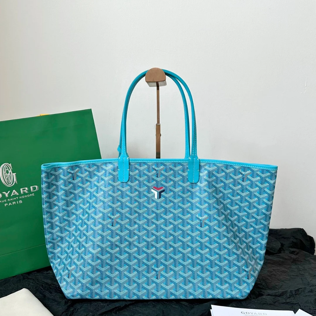 Louis Vuitton Towel Beach Bag Louis Vuitton Beach Towel product view 1
