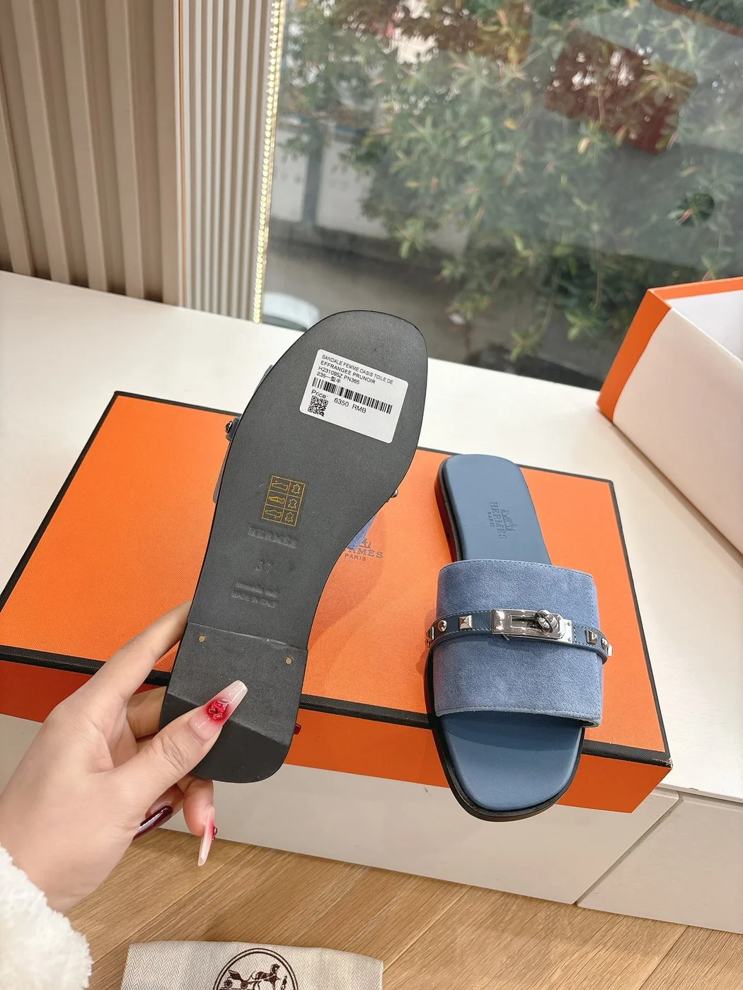 Hermès Women Blue Suede Flat Slide Sandals product view 2