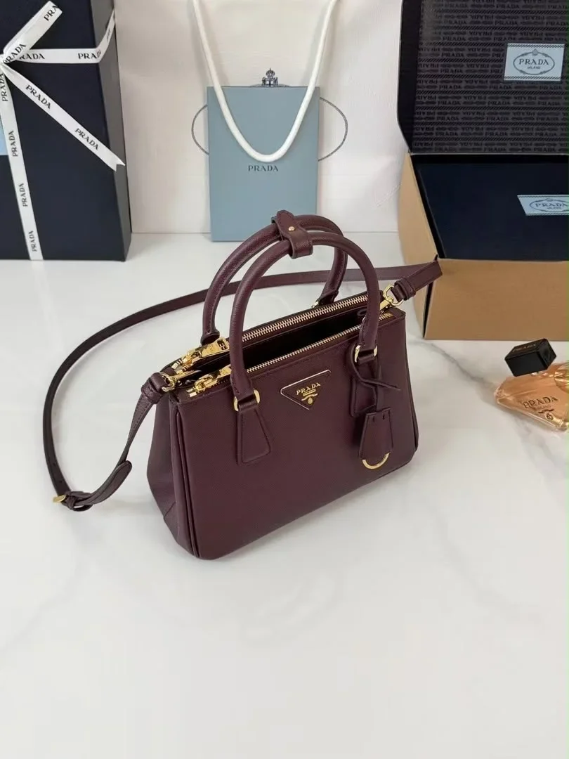 Prada Galleria small burgundy Saffiano leather Bag product view 3