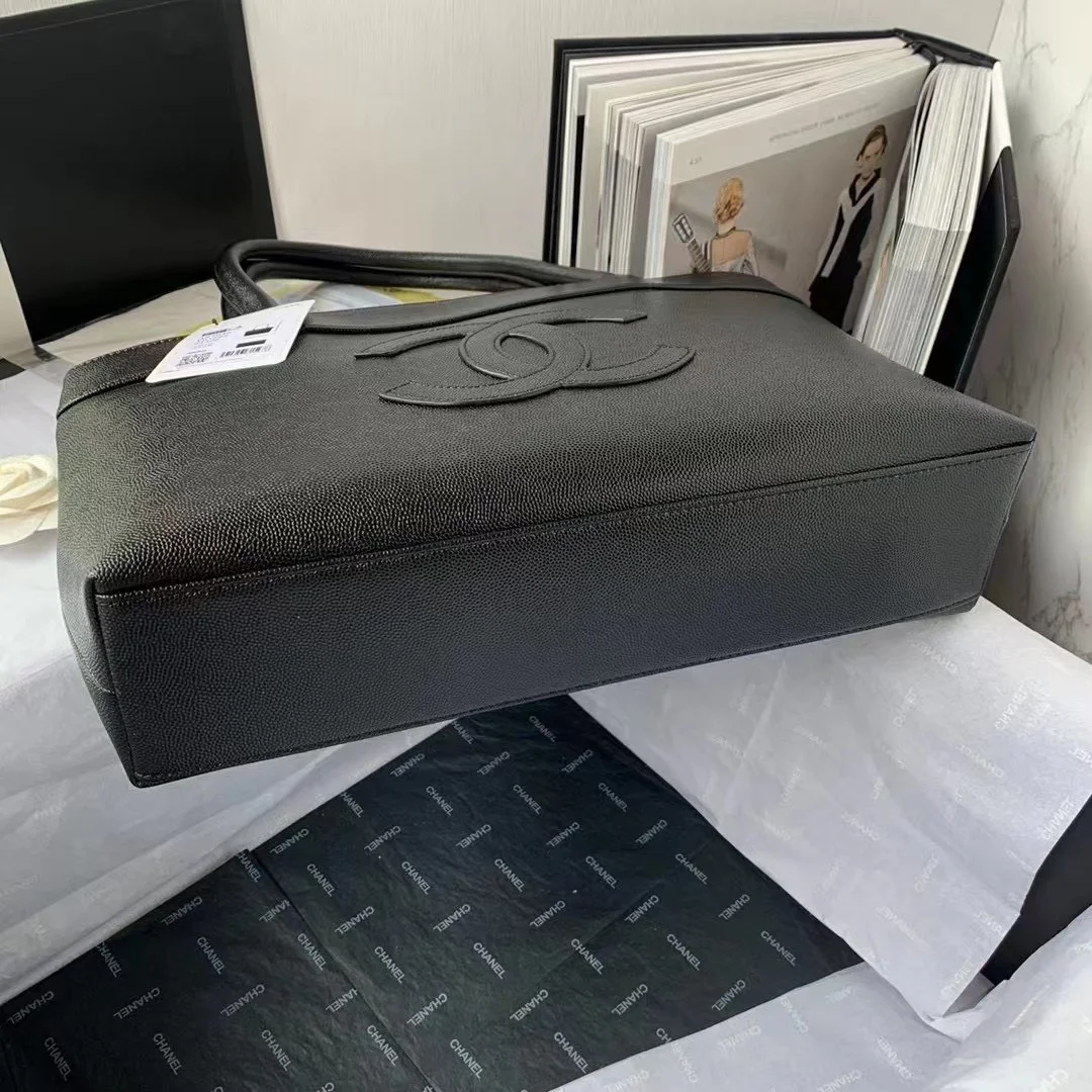 Chanel Vintage Classic Handbags Black Woman’s 30x21x8cm product view 4