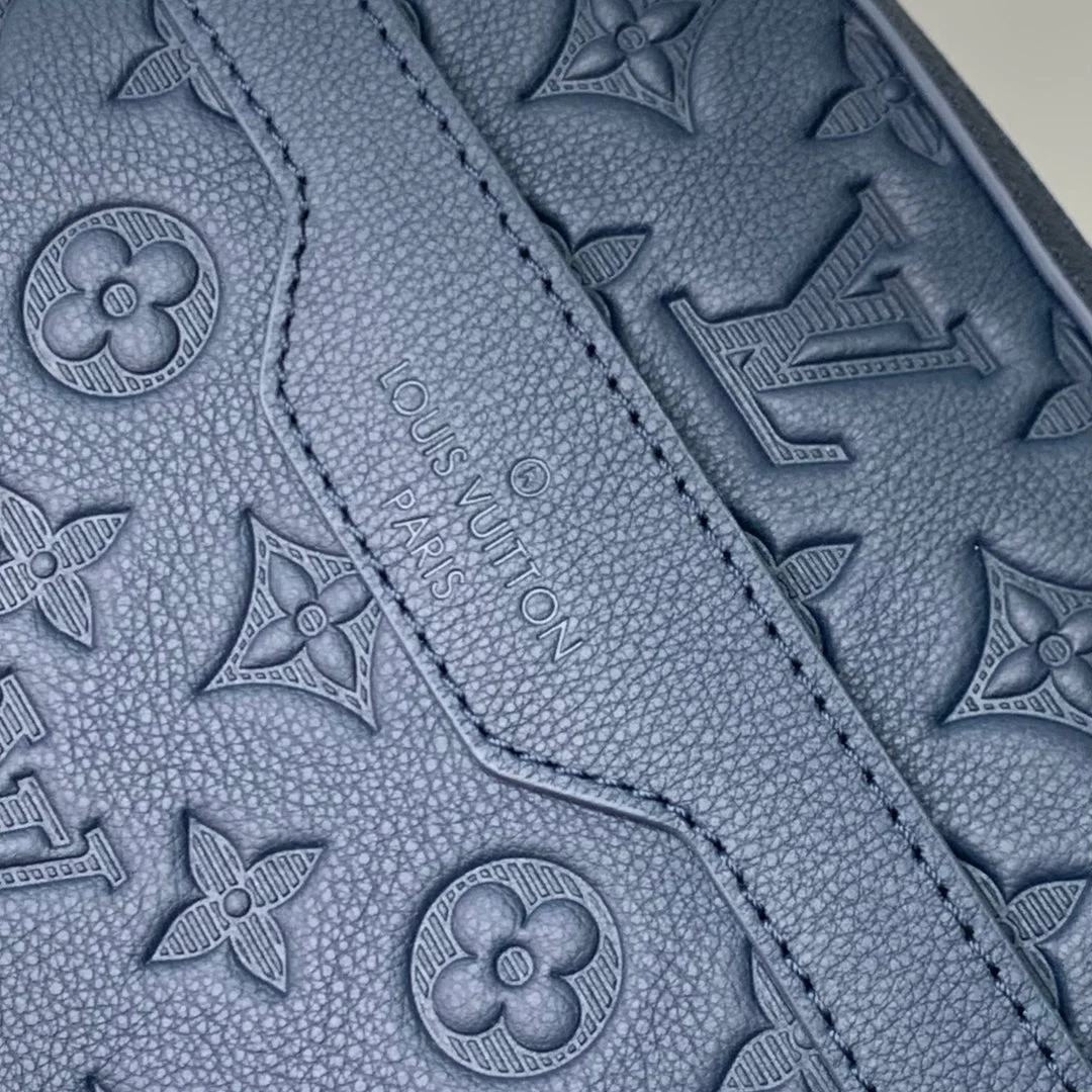 Louis Vuitton Trio Messenger 25 In Blue Monogram Shadow Calfskin Bag product view 8