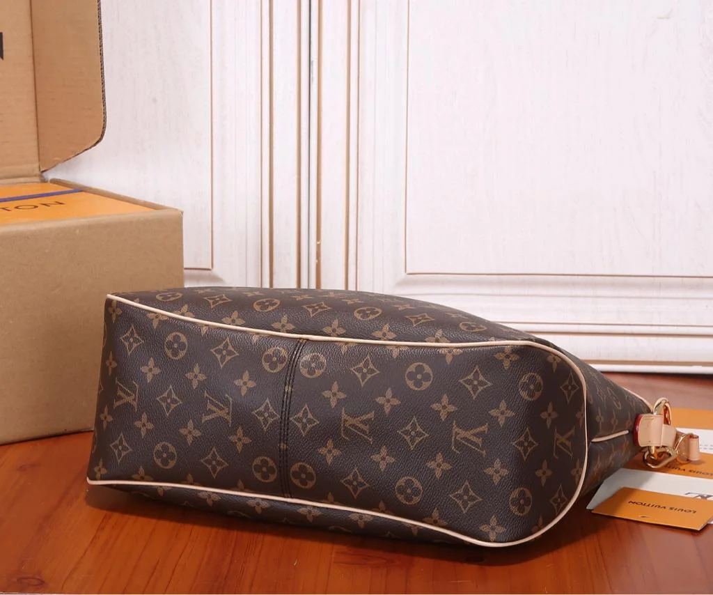 Louis Vuitton Monogram Delightful PM shoulder bag product view 7