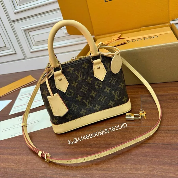 Louis Vuitton Alma BB bag in Monogram product view 1