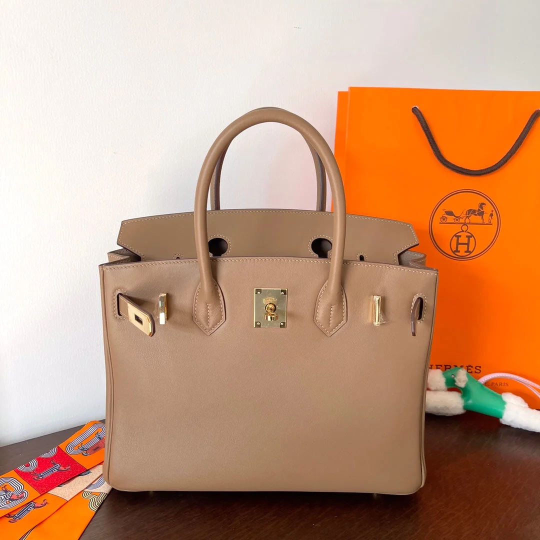 Hermès Birkin 30 cm Beige Swift Leather Gold Hardware Bag product view 3