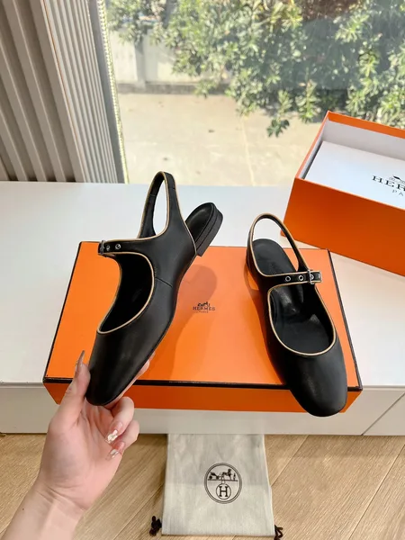 Hermès Women Black Leather Slingback Mules product view 6
