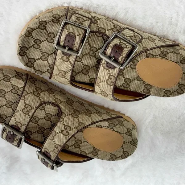 Gucci monogram canvas slide sandals product view 4
