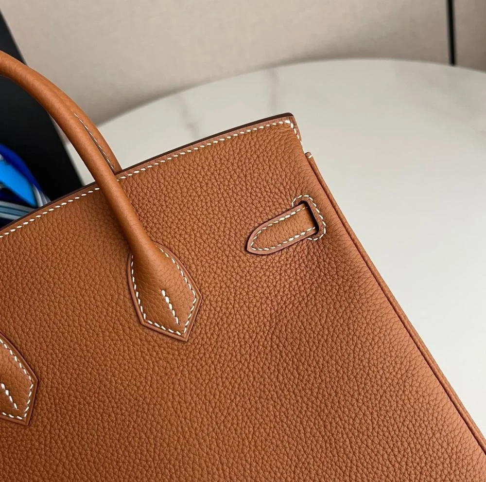Hermès Birkin 25 Gold Color with Gold Hardware Bag product view 4