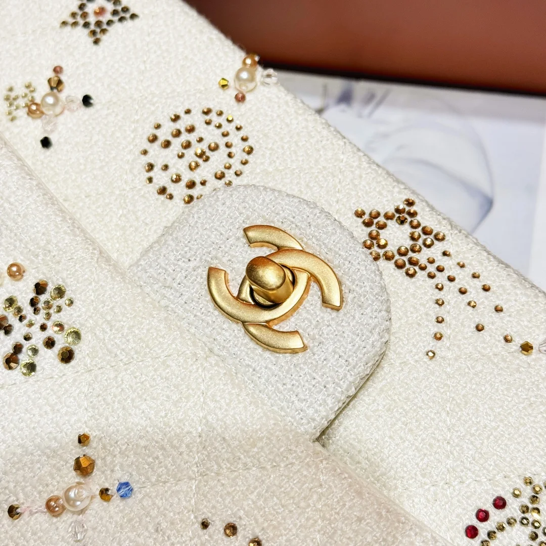 Chanel Flap Bag Leather Bag with Gold Hardware product view 7