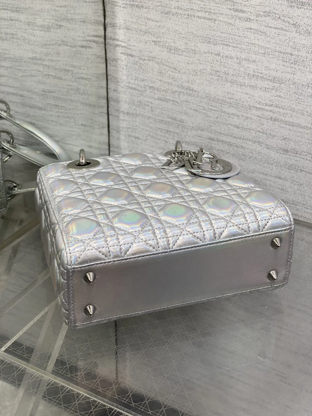 Dior metallic silver Cannage lambskin Bag product view 5