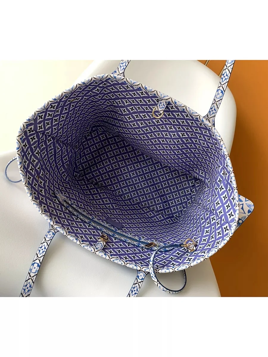 Louis Vuitton Neverfull bag from the “By The Pool” collectio product view 6
