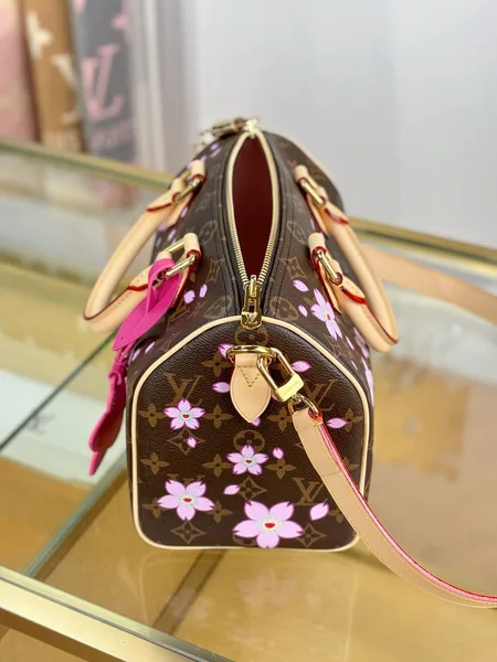 Louis Vuitton x Takashi Murakami Monogram Cherry Blossom Speedy Bandoulière 25 Bag product view 5
