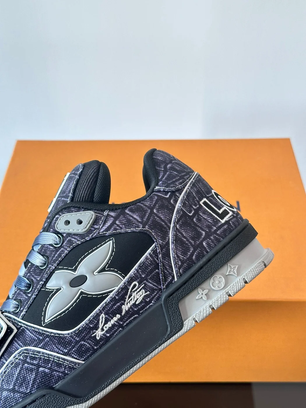 Louis Vuitton Men Black Fabric Sneakers product view 6
