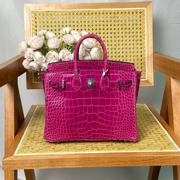 Hermès Birkin 25 cm Crocodile Leather Silver Hardware Bag product view 1
