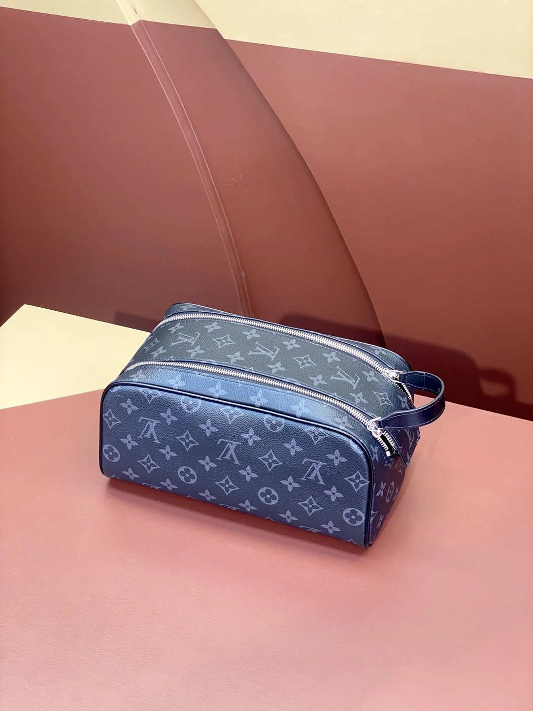 Louis Vuitton Dopp Kit Toilet Pouch product view 2