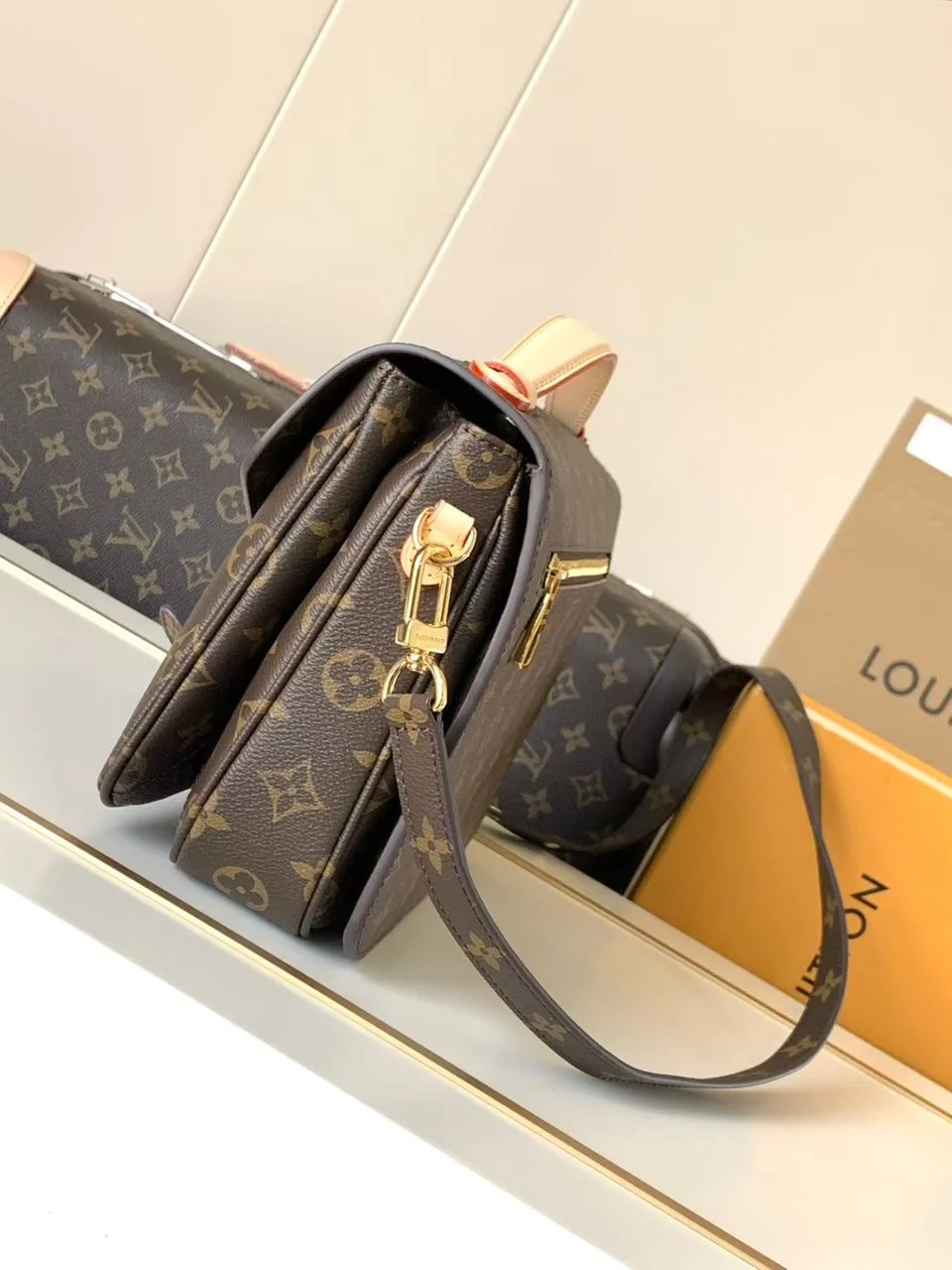 Louis Vuitton Pochette Métis Canvas Bag product view 6