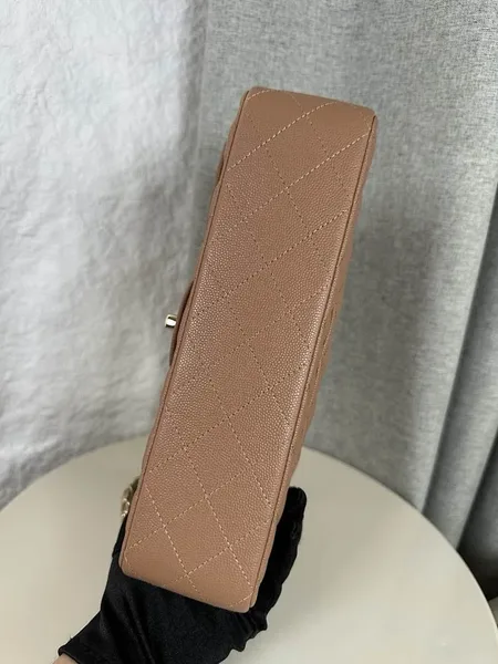 Chanel Chan Classic Flap Medium Bag product view 2
