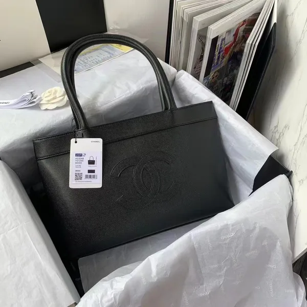 Chanel Vintage Classic Handbags Black Woman’s 30x21x8cm product view 1
