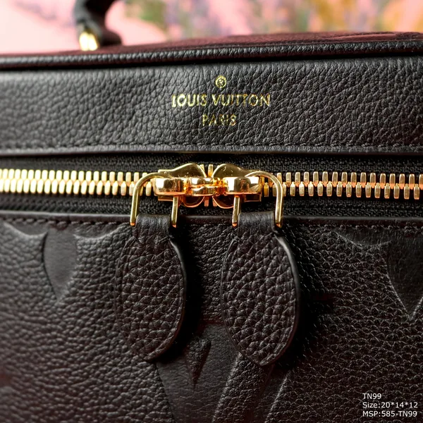 Louis Vuitton Clutch Black Box Handbag 19x13x10cm product view 2