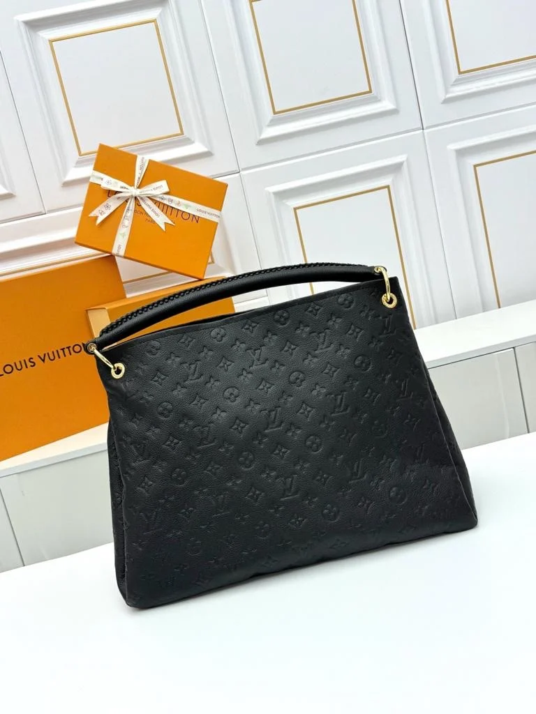 Louis Vuitton artsy mm black bag product view 3