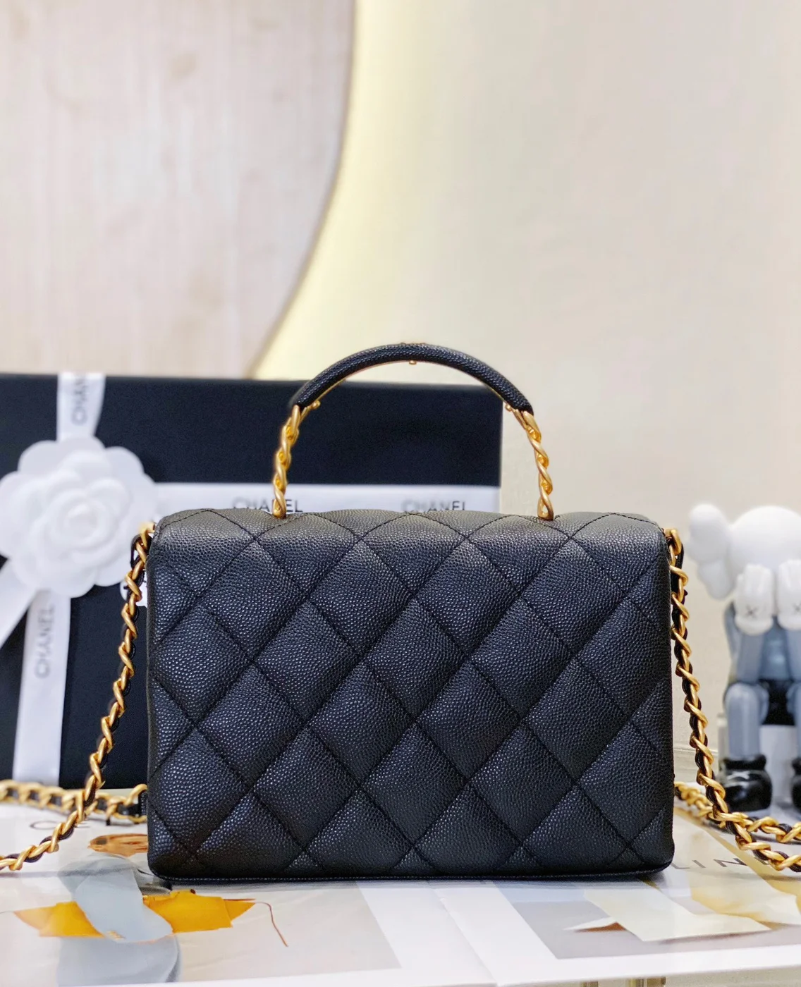 Chanel Handle Woman’s Black Leather Handbags Pebbled Leather 19 cm product view 2