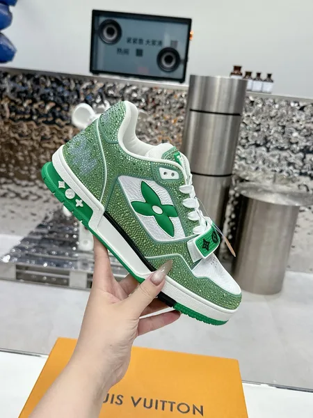 Louis Vuitton Women Green White Leather Sneakers product view 6