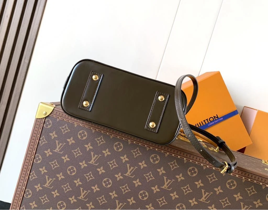 Louis Vuitton Alma BB Damier Ebene Bag product view 4