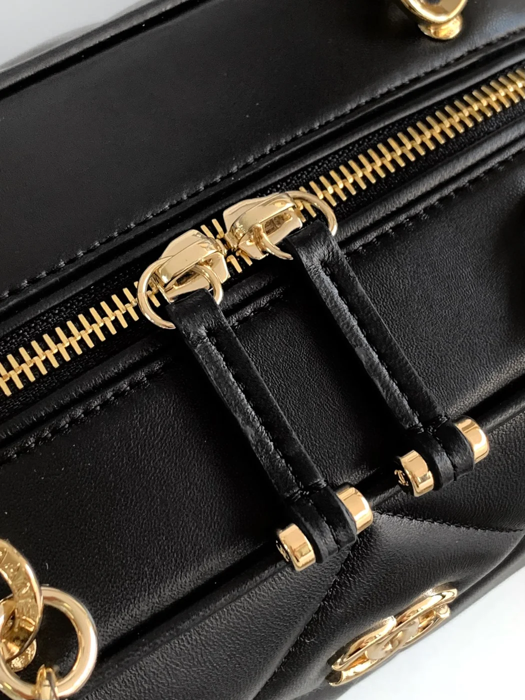 Chanel Black Quilted Lambskin Leather Bag product view 3