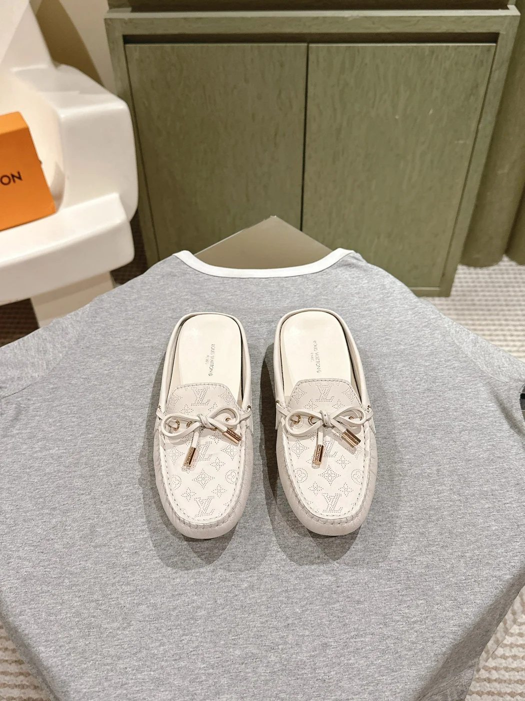 Louis Vuitton Women White Leather Mules product view 1