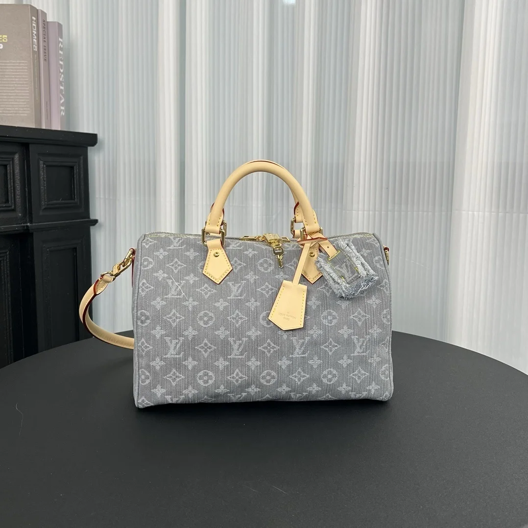 Louis Vuitton Speedy Soft 30 bag in Monogram Denim canva product view 1