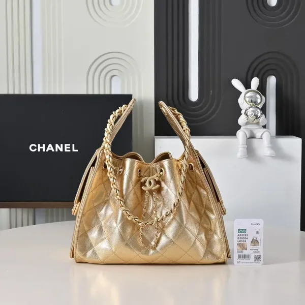 Chanel 25 Small Gold, Gold hardware Bag product view 1