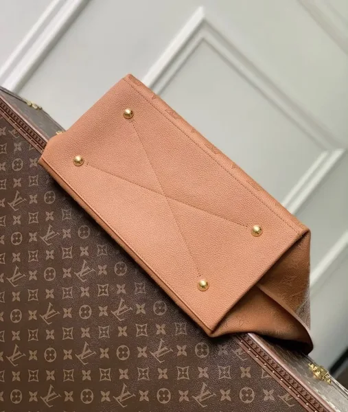 Louis Vuitton Carmel Mahina Leather Hobo Bag in Cognac product view 4
