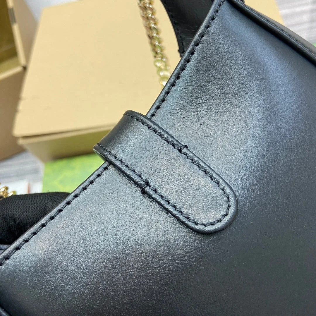 Gucci Jackie Notte Mini Bag 19 In Black Calfskin Gold Hardware product view 3