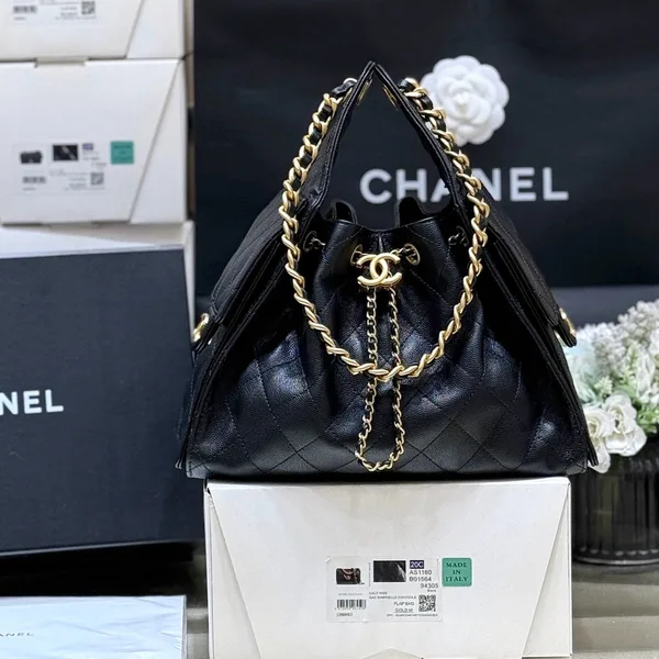 Chanel 25 Handbag In Black 30 Grained Calfskin Gold Hardware product view 1