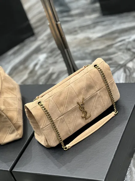 Saint Laurent Jamie Medium Shoulder Bag in Beige product view 3